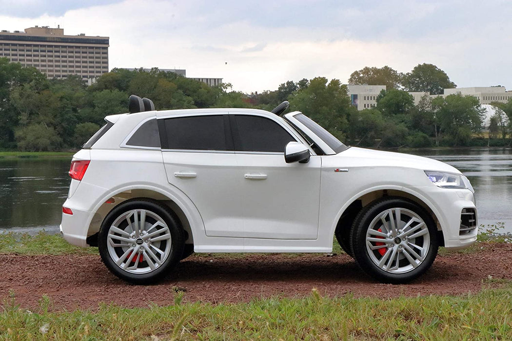 Audi Q5 Two Seater 24 Volt Remote Control Ride On SUV With Leather Seat and Rubber Tires