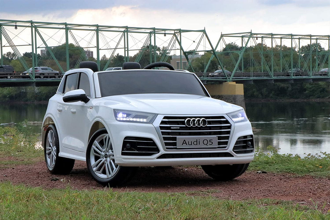 Audi Q5 Two Seater 24 Volt Remote Control Ride On SUV With Leather Seat and Rubber Tires